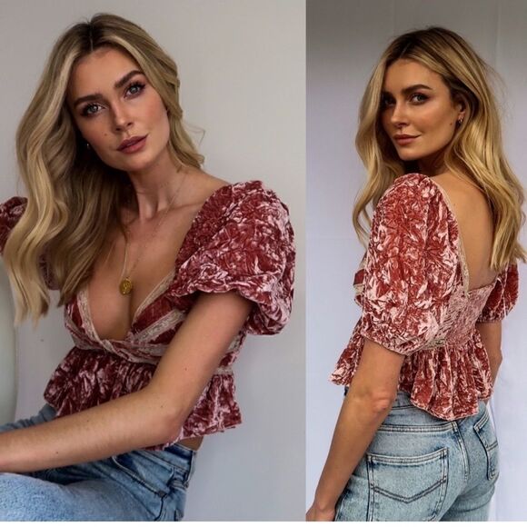 Free People Yours Truly Velvet Top || SZ M || Mauve - Picture 5 of 15